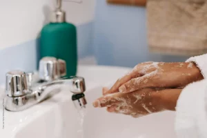 Bakterienschleuder Unisex-Toiletten | Foto von Sora Shimazaki auf Pexels